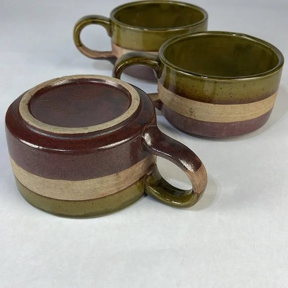 Vintage Triple Glaze Oversized Pottery Mugs (set of 3) - Picture 5 of 13